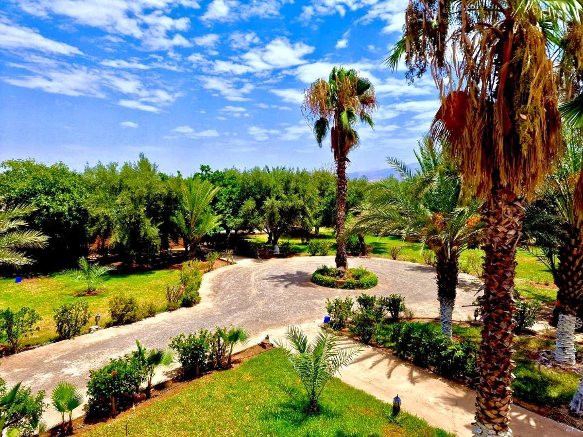 Le Domaine De Carole Marrakech Acomodação com café da manhã Douar Akkara Exterior foto