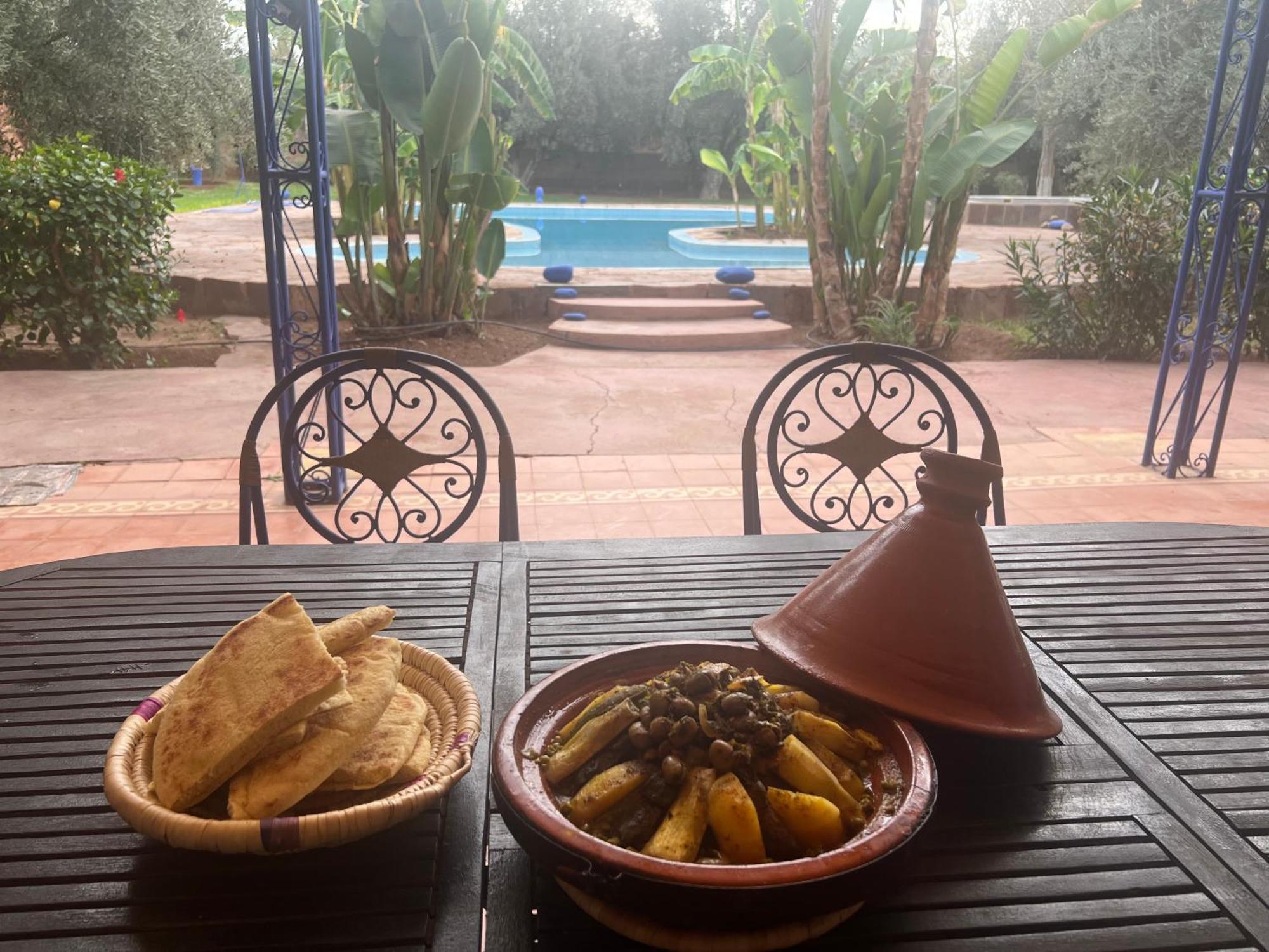 Le Domaine De Carole Marrakech Acomodação com café da manhã Douar Akkara Exterior foto