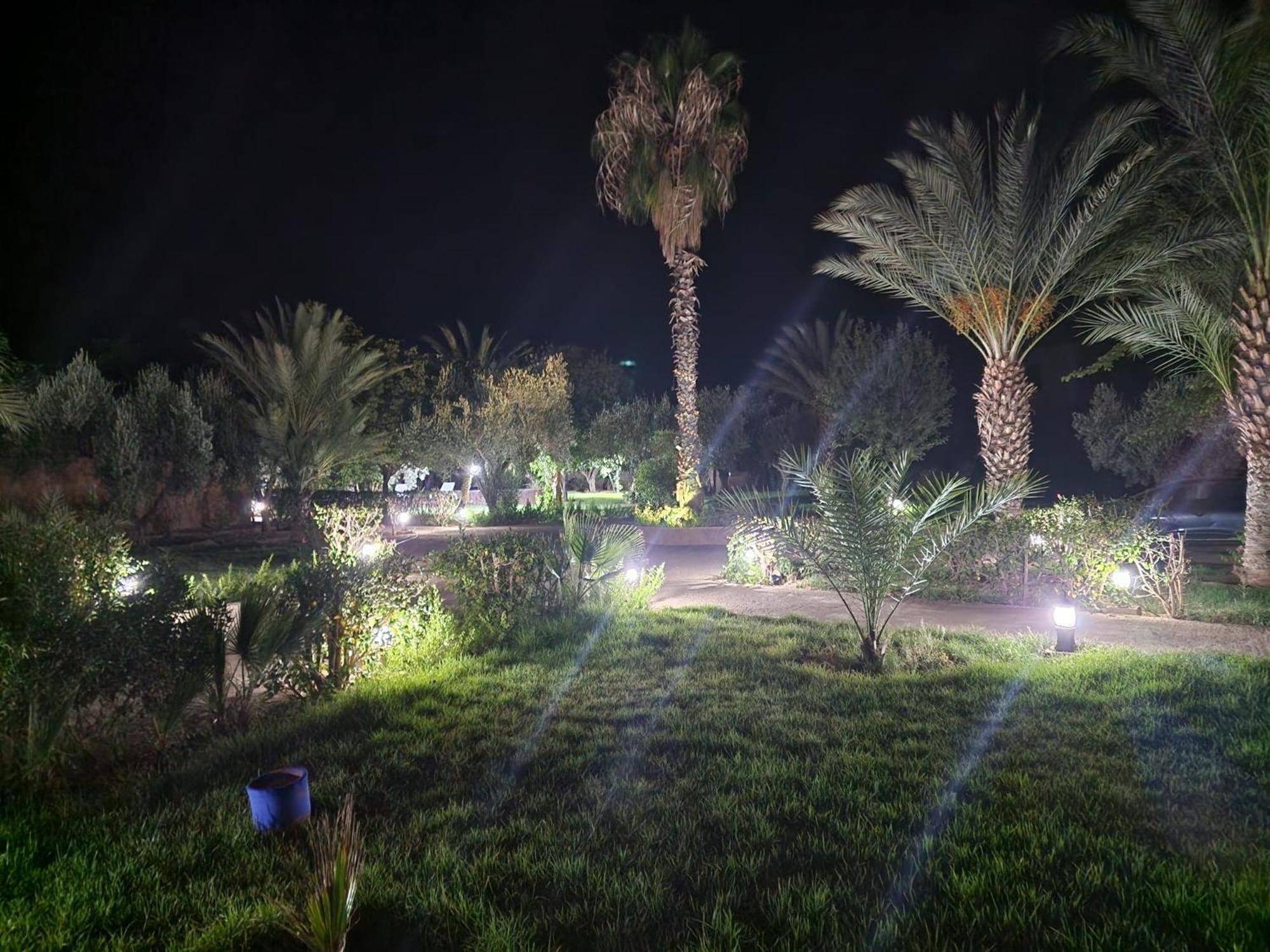 Le Domaine De Carole Marrakech Acomodação com café da manhã Douar Akkara Exterior foto